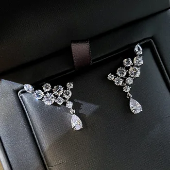 Urıng Yüksek Kaliteli Gümüş Renk Dangle Küpe Kadınlar için Estetik Düğün Aksesuarları bayan Parti Küpe Bildirimi Takı  10